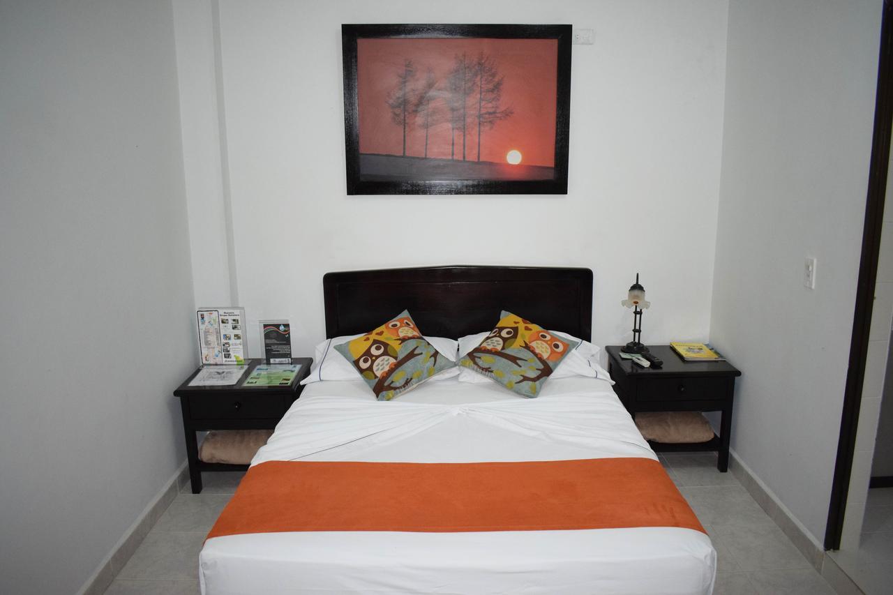 Hotel Punta De Aguila เนโคคลิ ภายนอก รูปภาพ